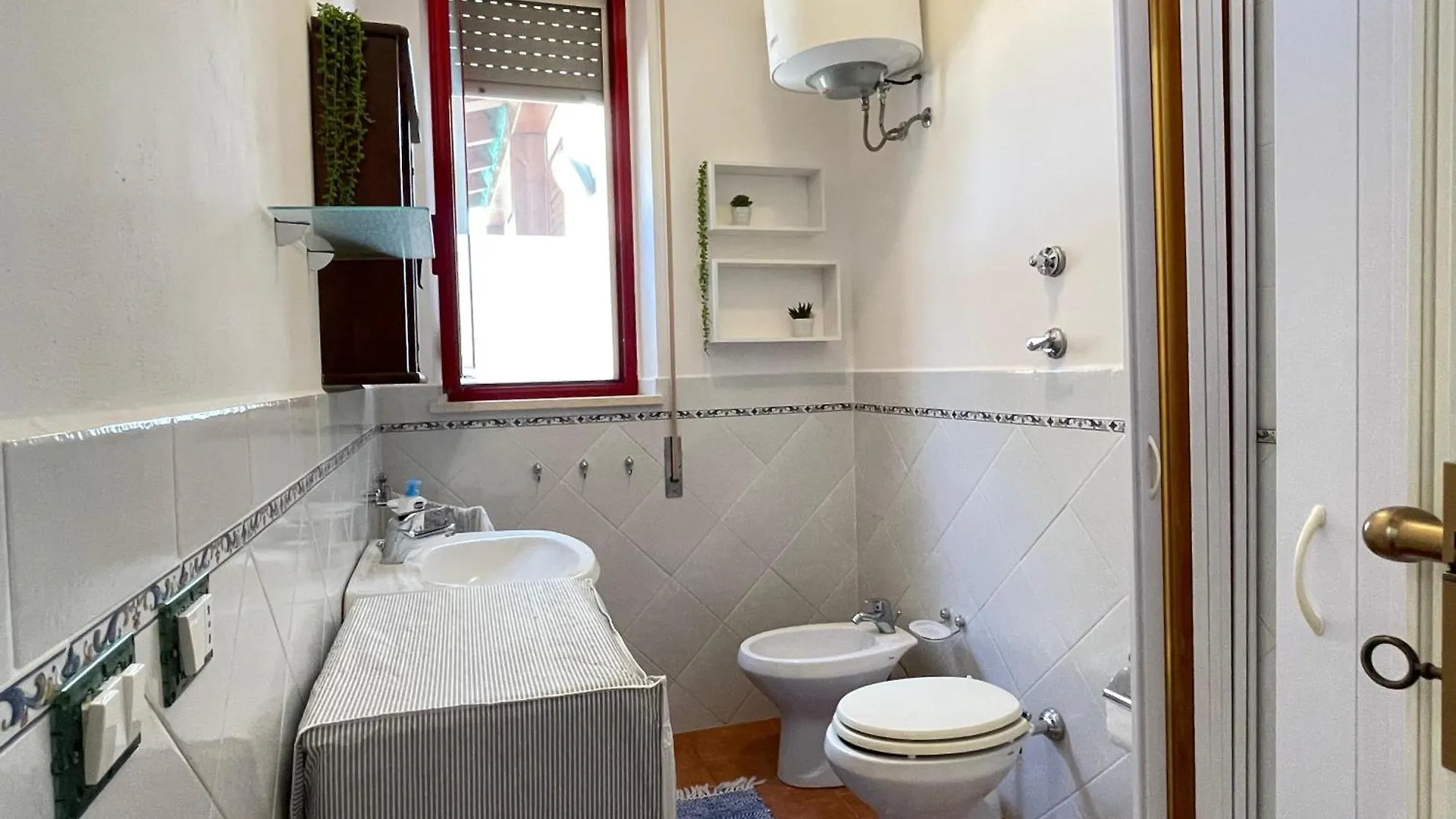 Country house Tra-I-Monti Sul Mare Guest House Valderice